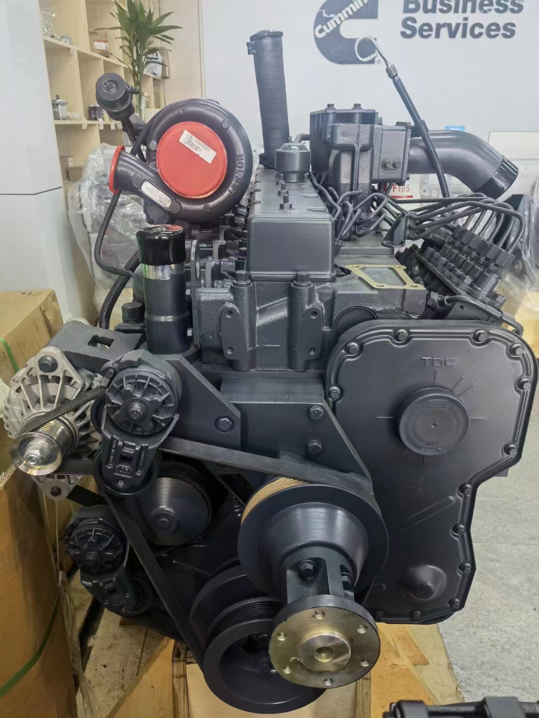 6D114E-2发动机总成适用于：PC300-7 PC350-7 PC360-7-2.jpg