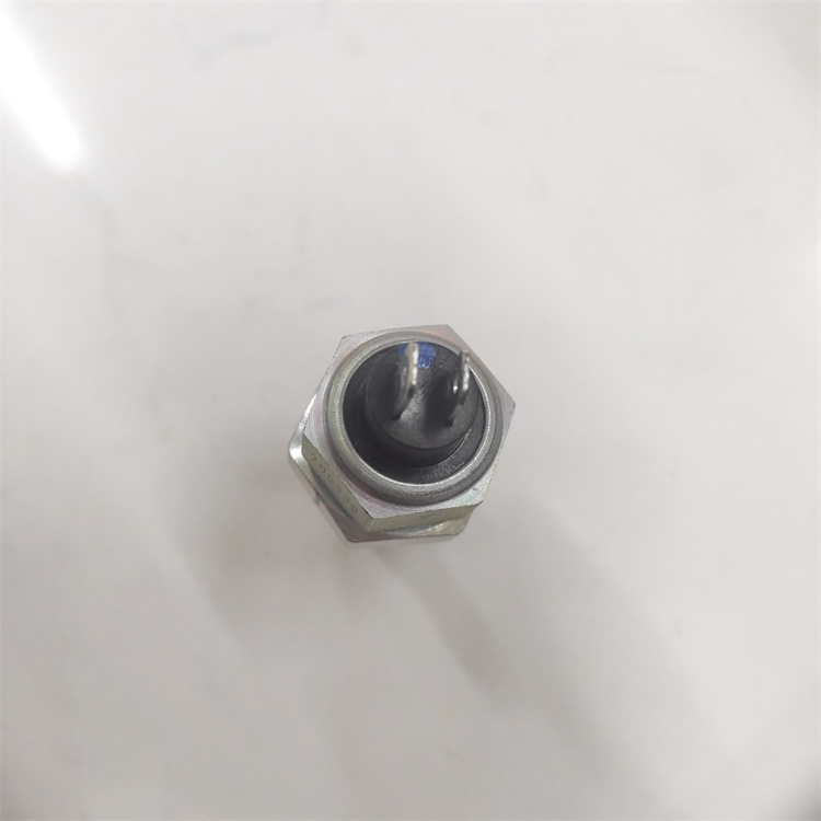 3967252-5.jpg